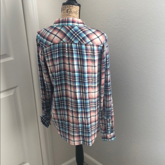 Plaid shirt - Picture 2 of 3